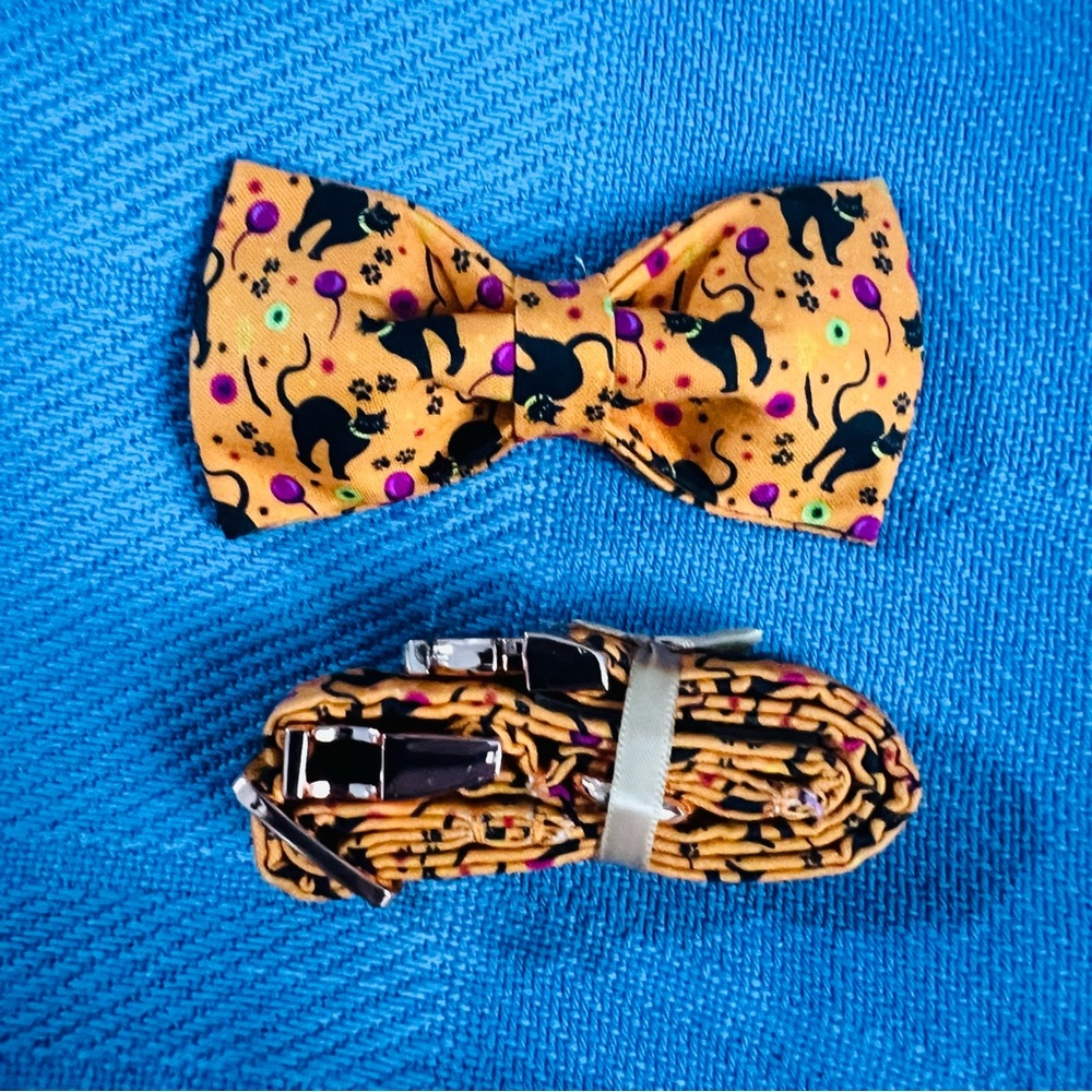 Playful Cat Print Dog Collar and Bow Tie Set